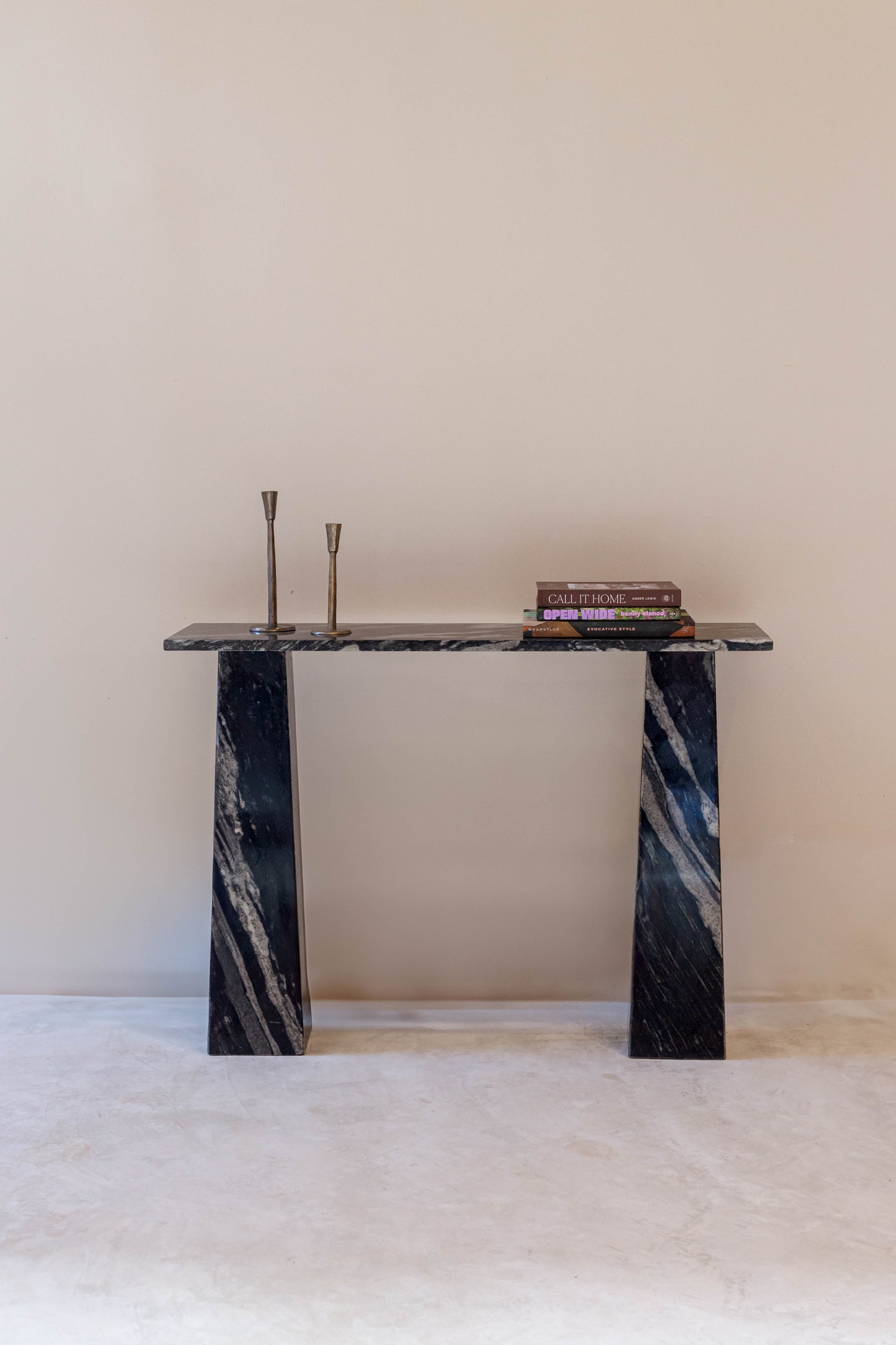 CREDENZA ROMELIA