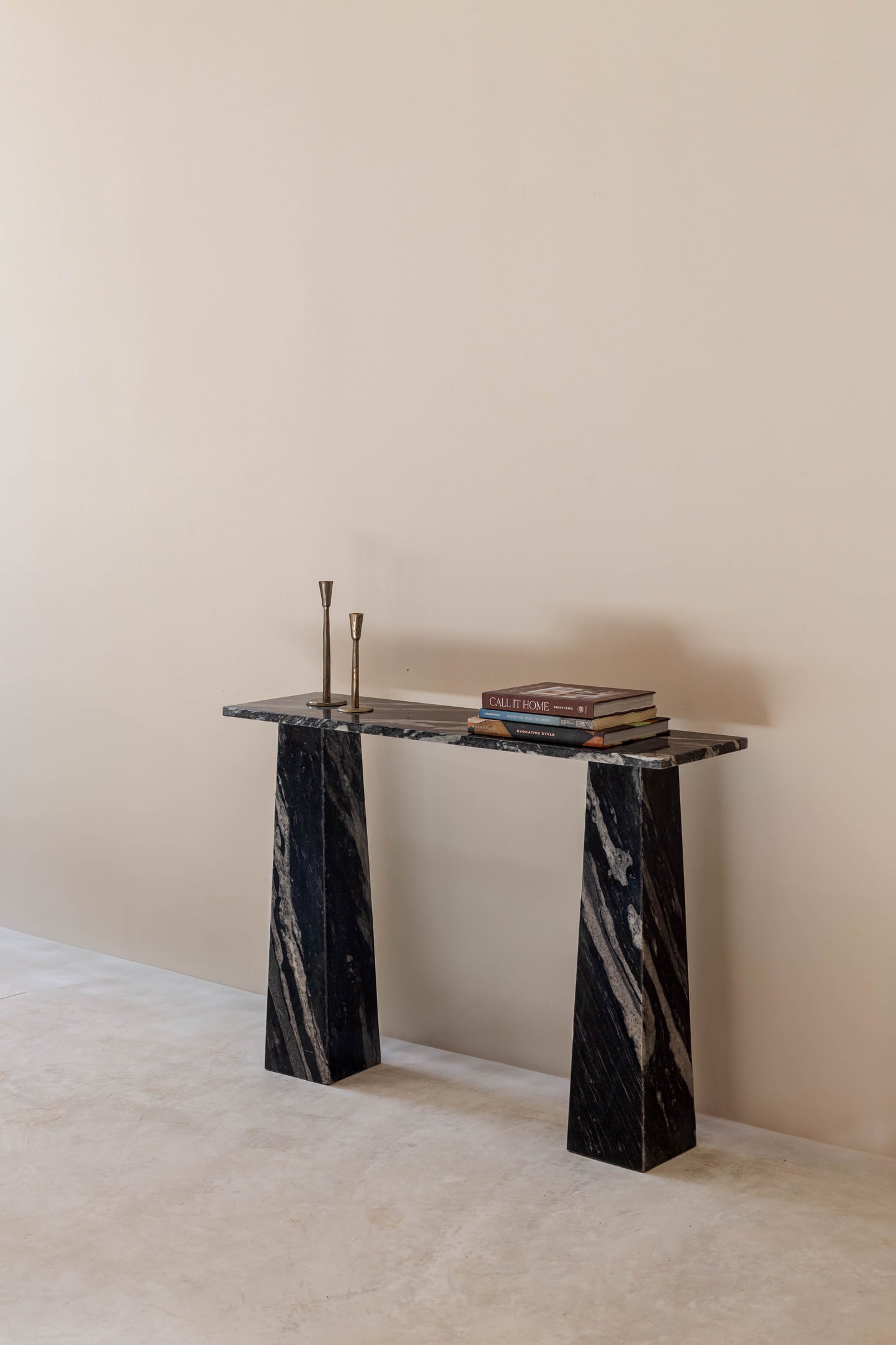 CREDENZA ROMELIA